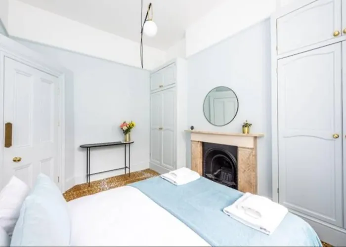Lovely 1-Bedroom Flat In Chelsea